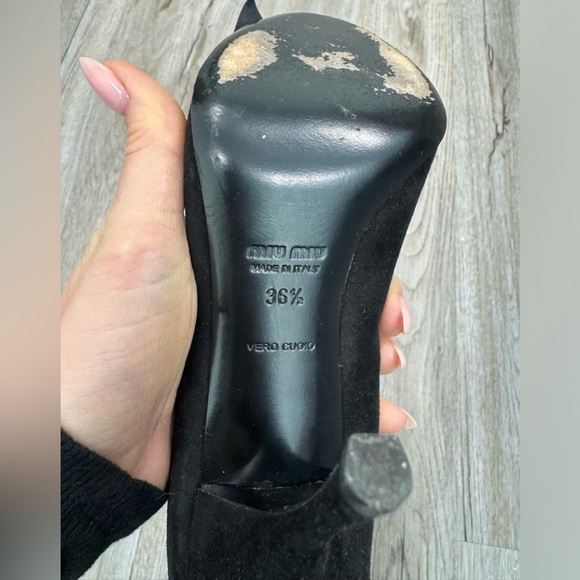 Miu Miu Suede Bow D’Orsay Pumps - Picture 8 of 8